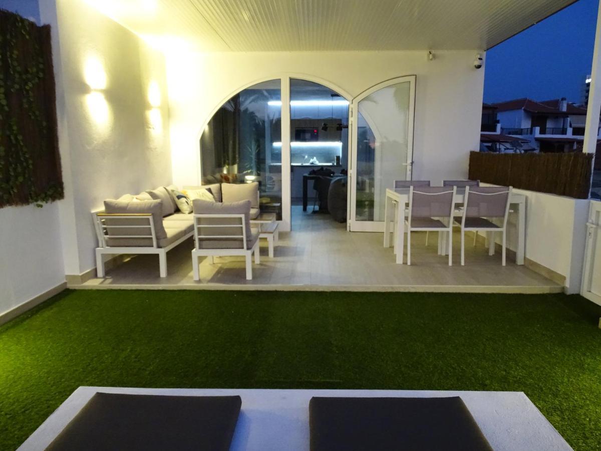 Las Americas Luxury Low-Cost Apartment With Terrace & Views Playa de las Américas Buitenkant foto